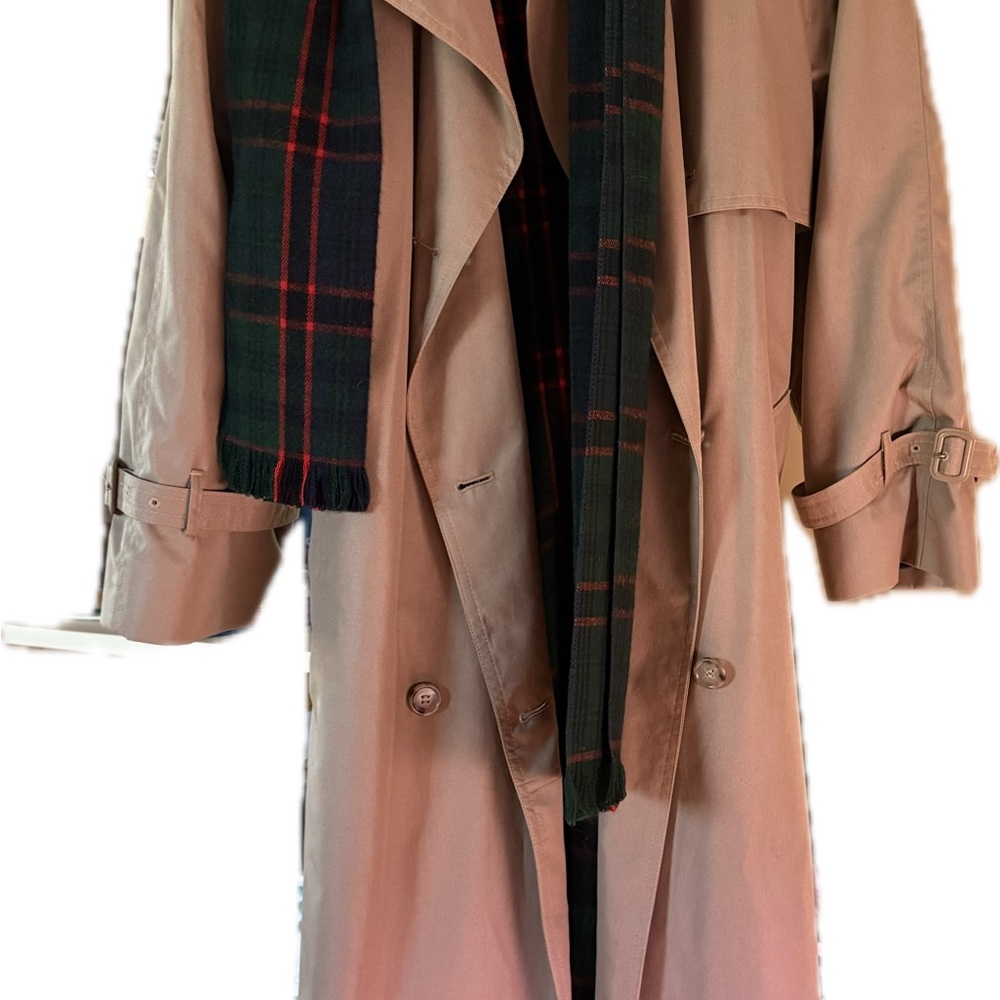 Elegant Tan Trench Coat with Plaid Scarf